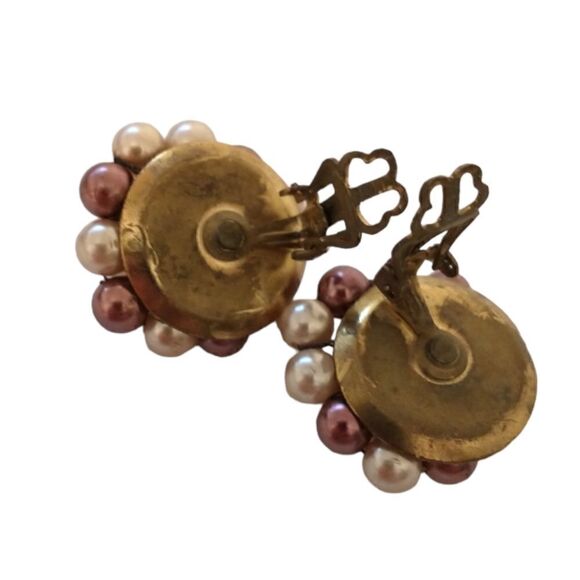 Faux Pearl Cluster Earrings Beaded AB Crystals Clip On Japan MCM Purple Pinks - Picture 9 of 16